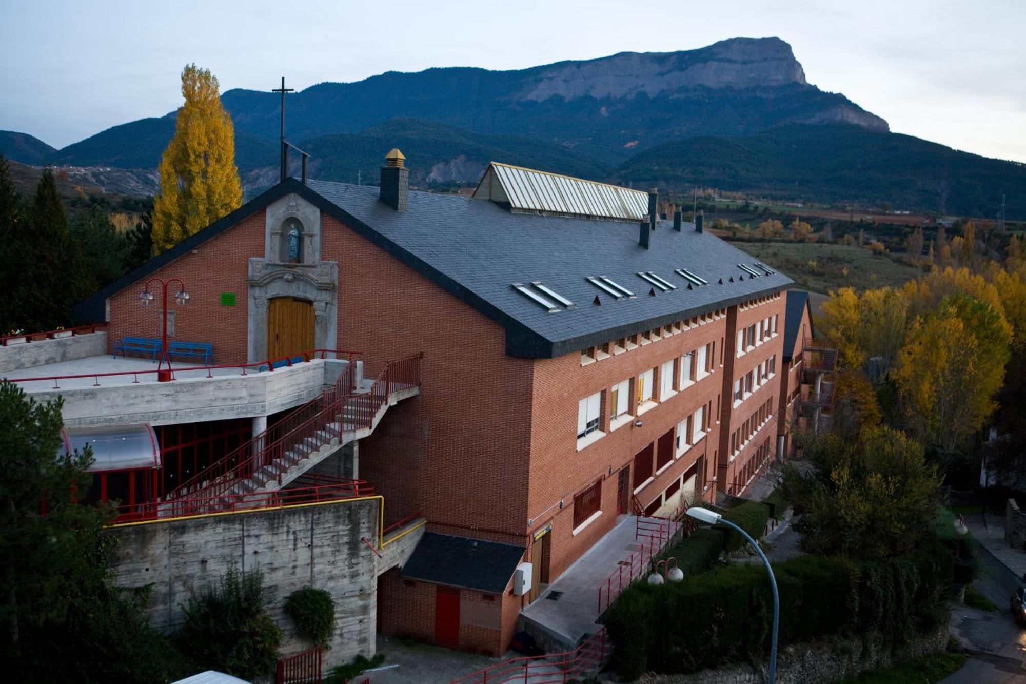 Residencia Albergue ハカ エクステリア 写真